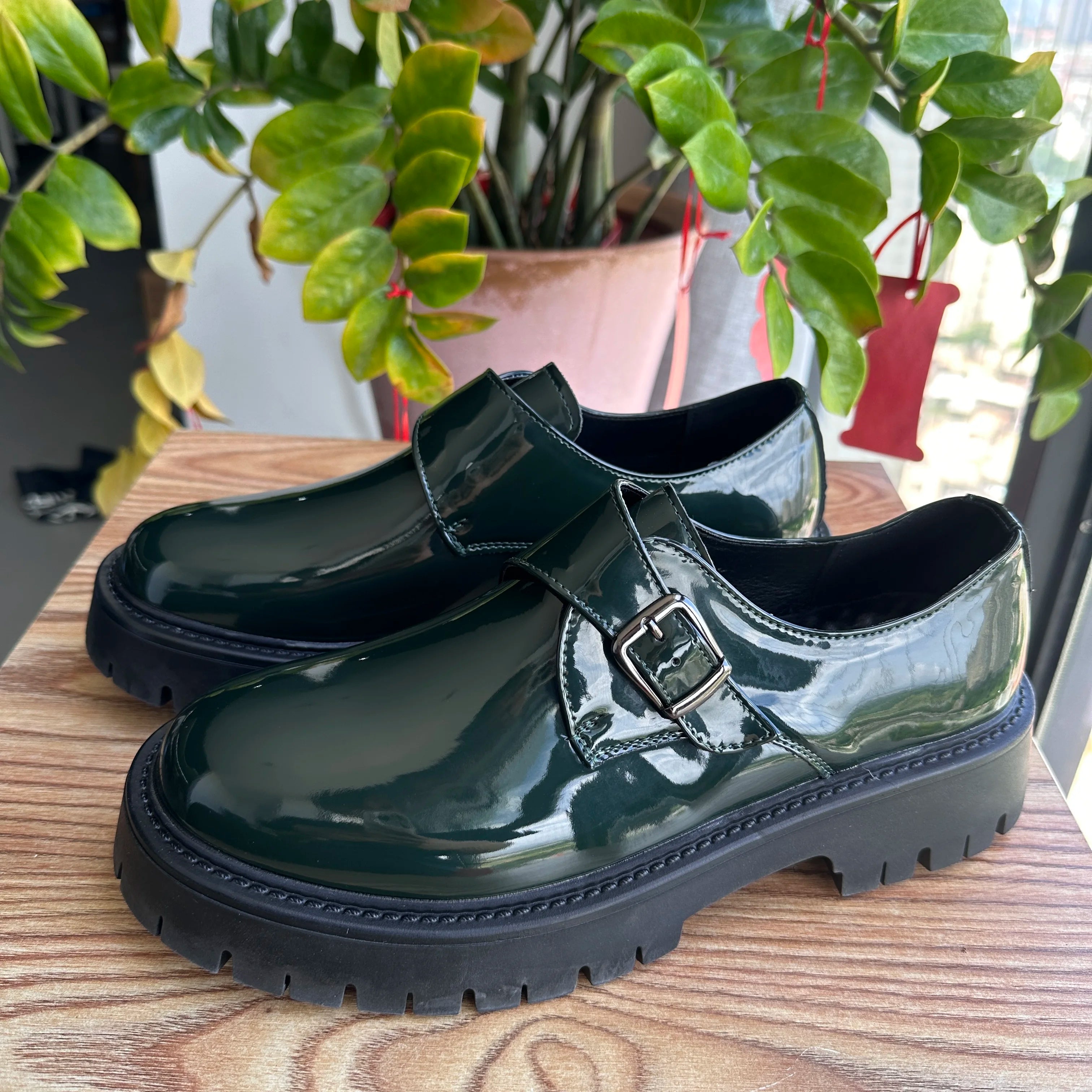 Patent Leather Mens Dress Shoes Luxury Brand Handmade Business Office Fashion Wedding Oxfords Platform Shoes