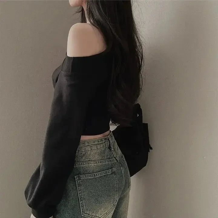 Women's Fashion Design Shoulder-baring Side Collar Slimming Top