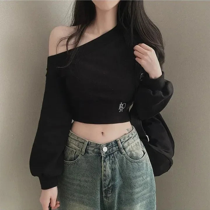 Women's Fashion Design Shoulder-baring Side Collar Slimming Top